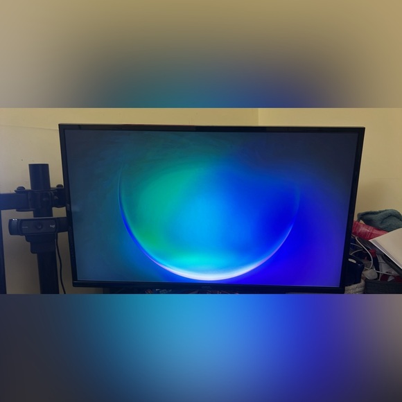 PC + Setup(if you need desk or chair too lmk) - Picture 7 of 9